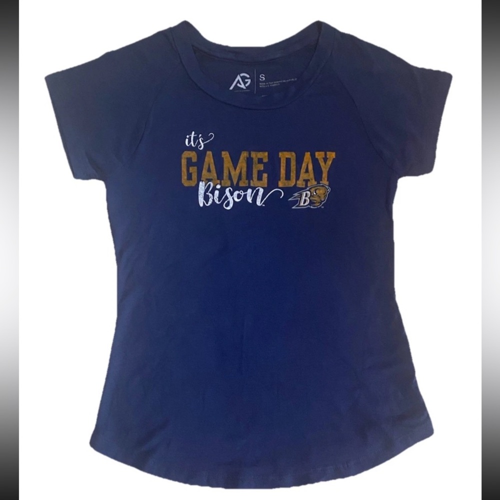 Alta Gracia Apparel Women Size Small It’s Game Day Bison T-shirt Brand New